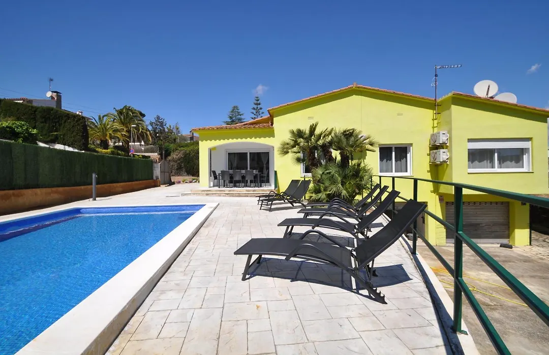 Villa Bloom-1